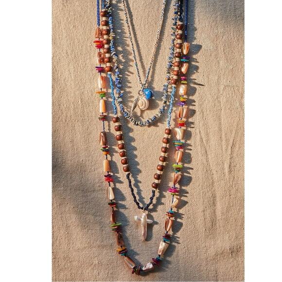 Free People Bohemian Single Strand Crystal Chip Beaded Necklace Lapis Blue NWT - Picture 13 of 15